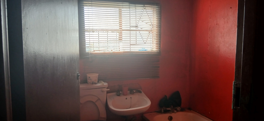 2 Bedroom Property for Sale in Mdantsane Nu 14 Eastern Cape